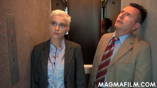 گدا بھاڑ میں کام