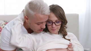 TeenMegaWorld - Анал-Суксо