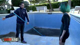 ���ොවුන් Emo සමග හරිත කෙස් ගැඹුරු එක්ක නිදාගත්තා හා කාඞ් මුහුණ මත